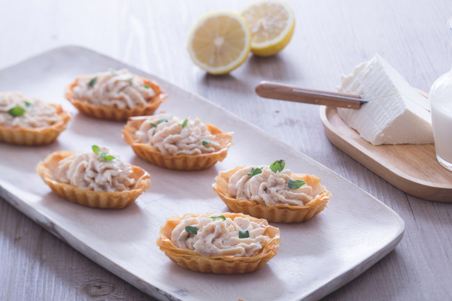 Ricetta Barchette croccanti con mousse di tonno - La ...